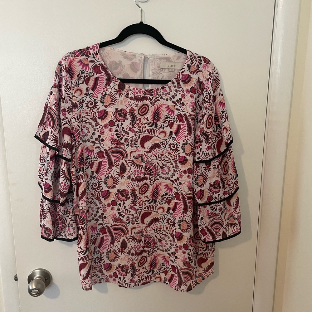 LOFT dressy long sleeve shirt